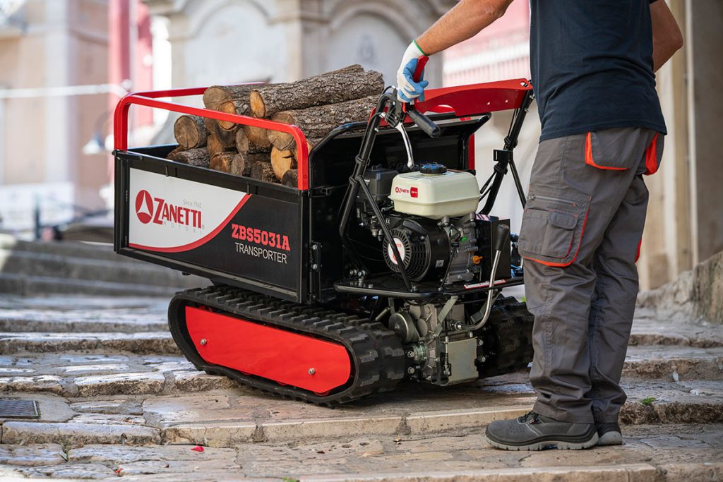 Consensi unanimi e fiducia totale nei confronti di un brand ormai attore protagonista del mercato. 2 Consensi unanimi e fiducia totale nei confronti di un brand ormai attore protagonista del mercato.